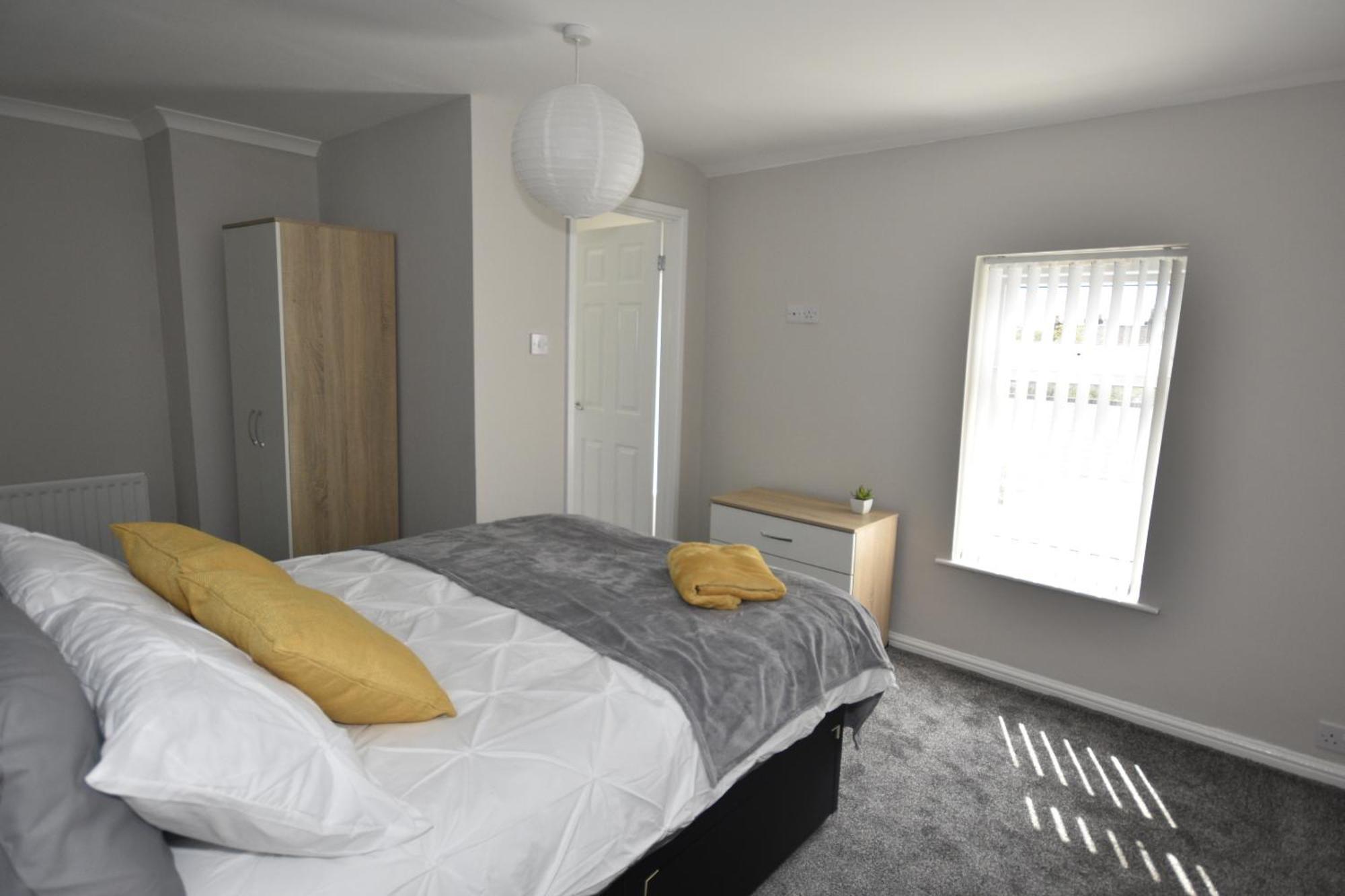 Townhouse @ Penkhull New Road Stoke Hotel Екстериор снимка