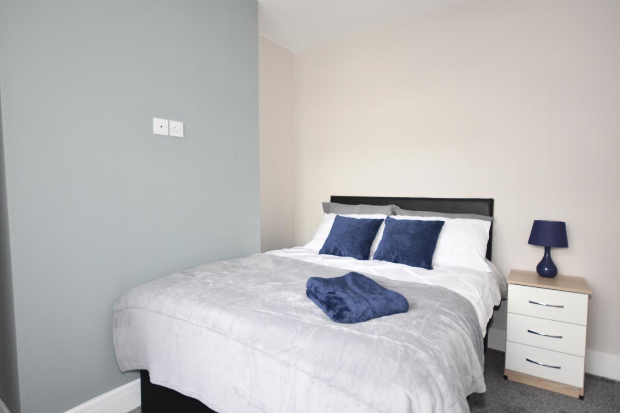 Townhouse @ Penkhull New Road Stoke Hotel Екстериор снимка