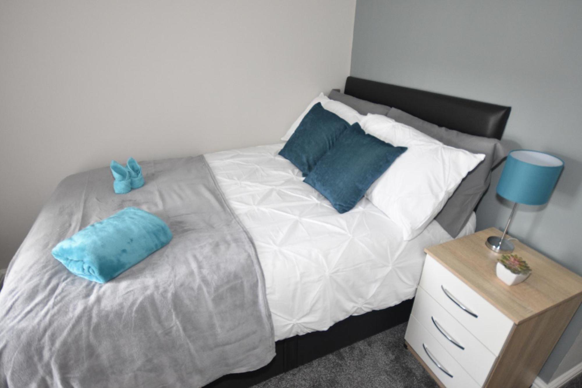 Townhouse @ Penkhull New Road Stoke Hotel Екстериор снимка